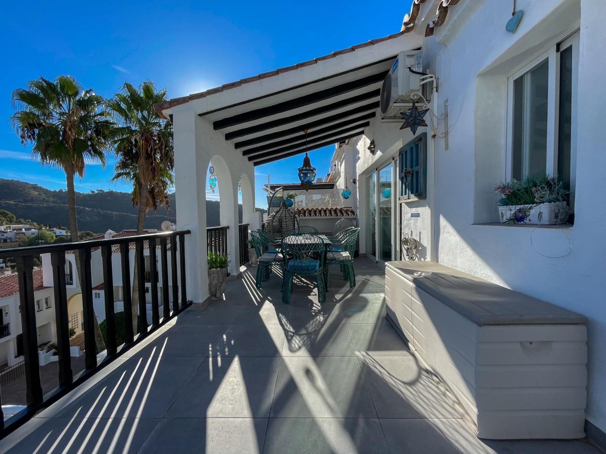 Lomas De Apartment *